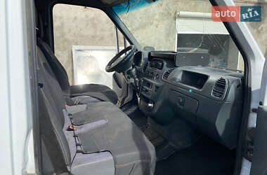 Грузовой фургон Mercedes-Benz Sprinter 2002 в 