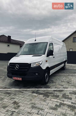 Вантажний фургон Mercedes-Benz Sprinter 2022 в Чернівцях