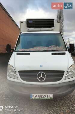 Mercedes-Benz Sprinter 2011