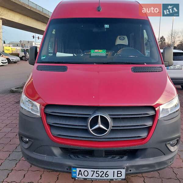 Мікроавтобус Mercedes-Benz Sprinter 2020 в 