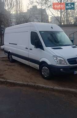 Грузовой фургон Mercedes-Benz Sprinter 2013 в Николаеве