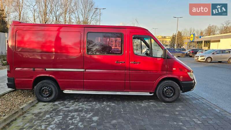 Микроавтобус Mercedes-Benz Sprinter 2004 в Калуше