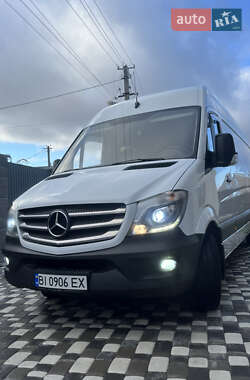 Вантажний фургон Mercedes-Benz Sprinter 2016 в Миргороді