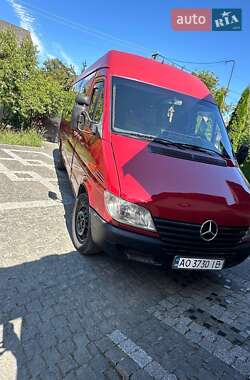 Микроавтобус Mercedes-Benz Sprinter 2004 в 