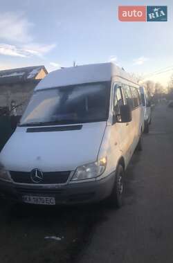 Приміський автобус Mercedes-Benz Sprinter 2003 в Києві