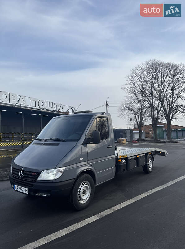 Эвакуатор Mercedes-Benz Sprinter 2005 в 