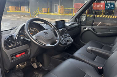 Эвакуатор Mercedes-Benz Sprinter 2005 в 