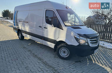 Грузовой фургон Mercedes-Benz Sprinter 2017 в Тячеве