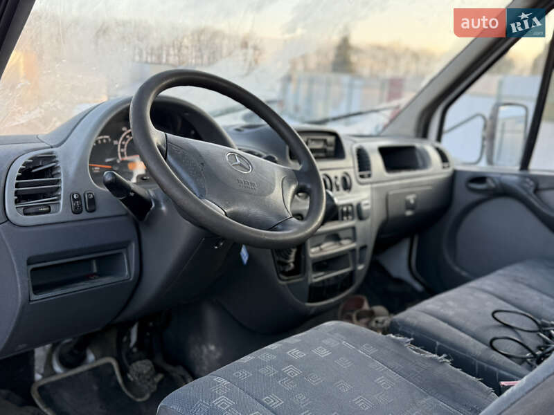Евакуатор Mercedes-Benz Sprinter 2005 в Самборі