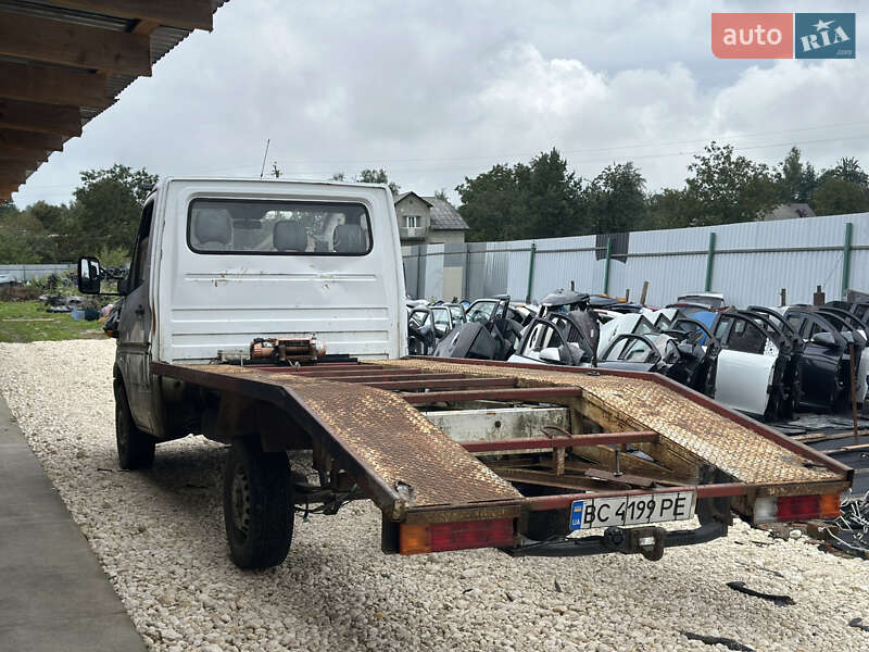 Евакуатор Mercedes-Benz Sprinter 2005 в Самборі