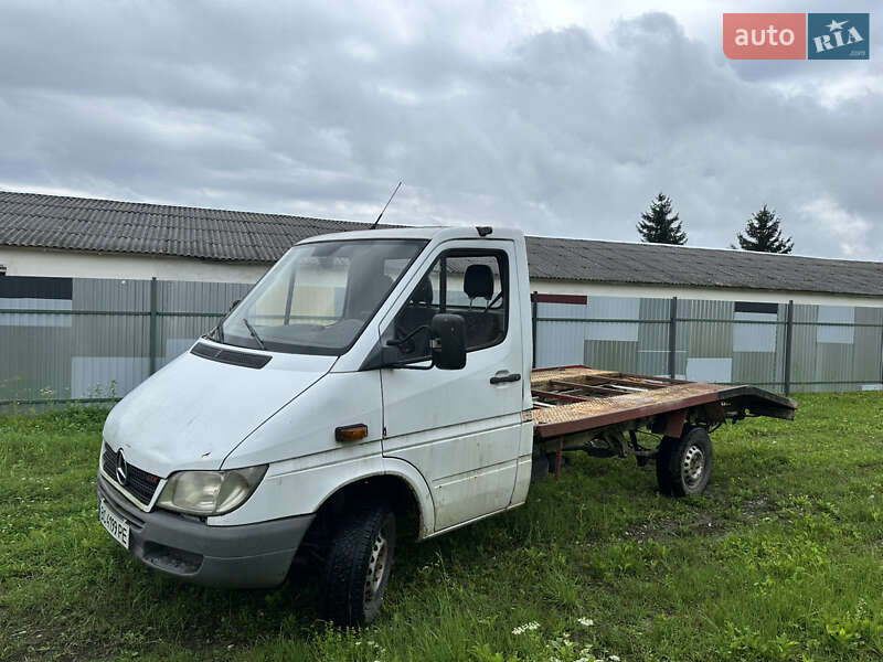 Евакуатор Mercedes-Benz Sprinter 2005 в Самборі