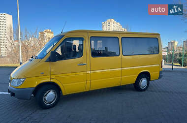 Мікроавтобус Mercedes-Benz Sprinter 2004 в Києві