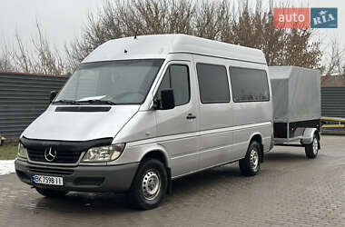 Вантажопасажирський фургон Mercedes-Benz Sprinter 2003 в Бродах