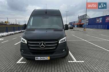 Вантажний фургон Mercedes-Benz Sprinter 2020 в Нововолинську