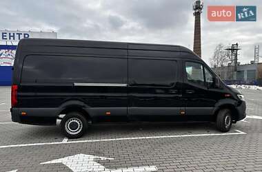 Вантажний фургон Mercedes-Benz Sprinter 2020 в Нововолинську