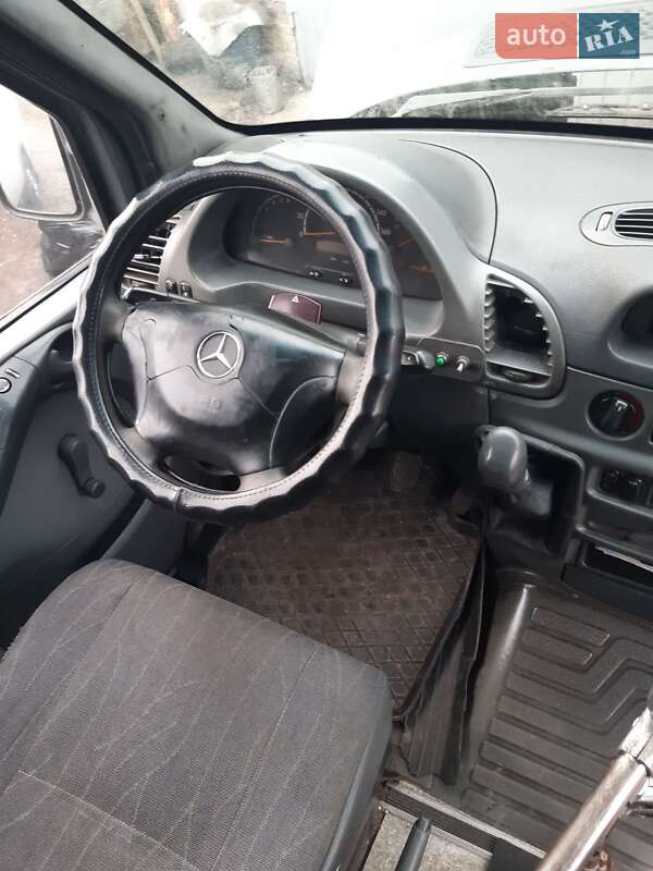 Міський автобус Mercedes-Benz Sprinter 2005 в Хмельницькому