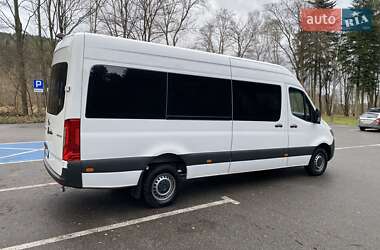 Грузопассажирский фургон Mercedes-Benz Sprinter 2022 в Львове