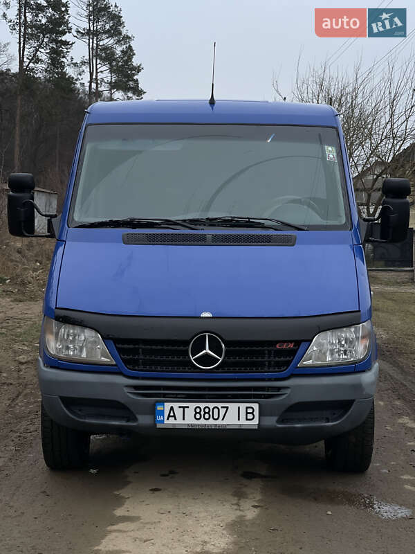 Мікроавтобус Mercedes-Benz Sprinter 2004 в Калуші