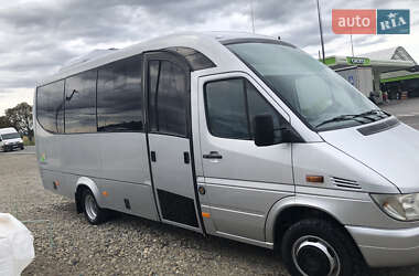Туристический / Междугородний автобус Mercedes-Benz Sprinter 2004 в 