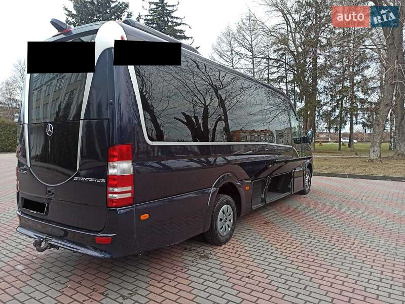 Туристический / Междугородний автобус Mercedes-Benz Sprinter 2015 в Сумах
