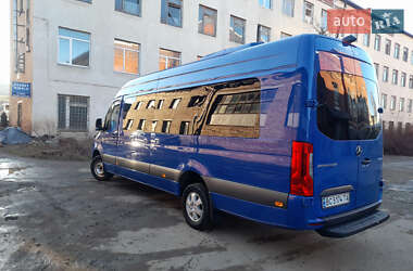 Грузопассажирский фургон Mercedes-Benz Sprinter 2019 в 