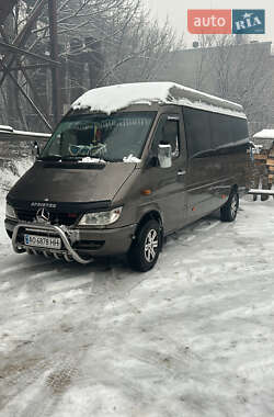 Микроавтобус Mercedes-Benz Sprinter 2005 в Рахове