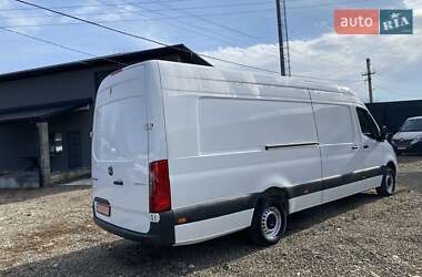 Грузовой фургон Mercedes-Benz Sprinter 2022 в Хусте