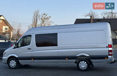 Вантажний фургон Mercedes-Benz Sprinter 2015 в Чернівцях