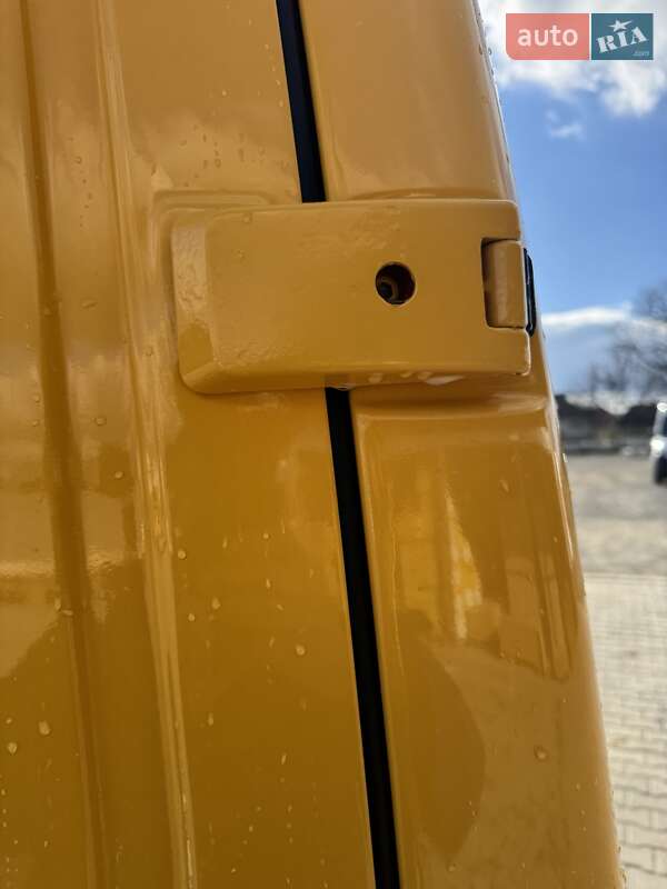 Микроавтобус Mercedes-Benz Sprinter 2006 в Черновцах