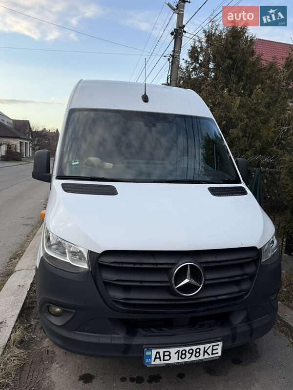Вантажний фургон Mercedes-Benz Sprinter 2018 в Києві