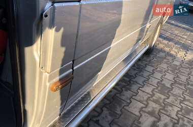 Микроавтобус Mercedes-Benz Sprinter 2005 в 