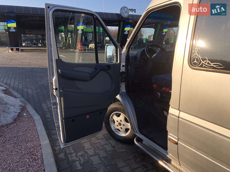 Микроавтобус Mercedes-Benz Sprinter 2005 в Луцке