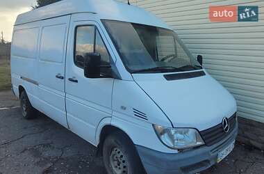 Грузовой фургон Mercedes-Benz Sprinter 2004 в Подольске