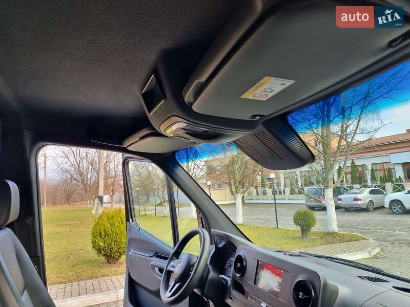 Грузовой фургон Mercedes-Benz Sprinter 2020 в Черновцах