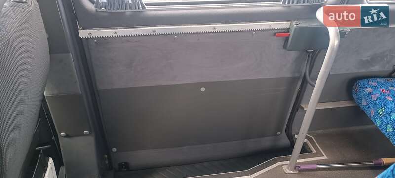 Мікроавтобус Mercedes-Benz Sprinter 2003 в Кривому Розі фото 37 Мікроавтобус Mercedes-Benz Sprinter 2003 в Кривому Розі