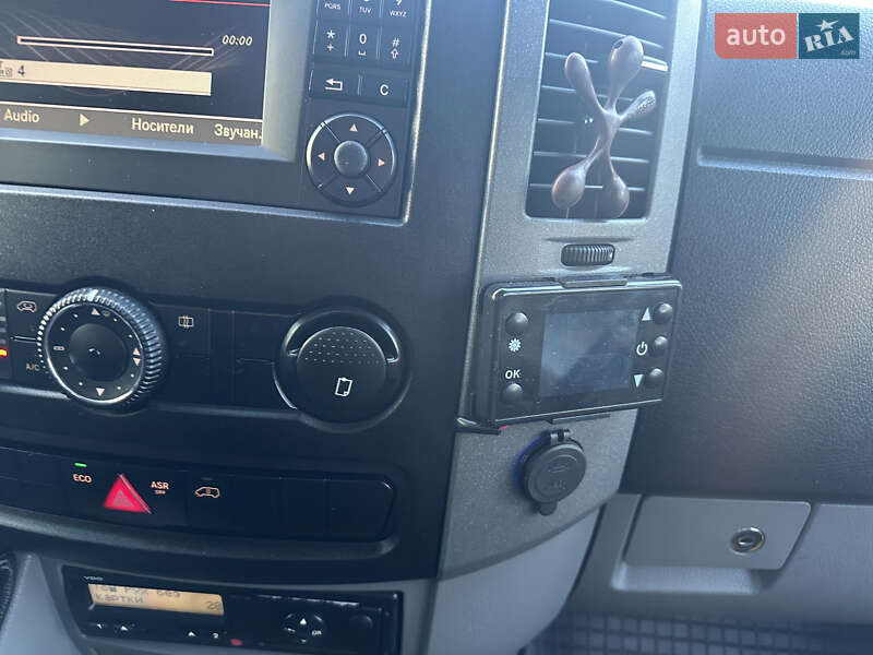 Автовоз Mercedes-Benz Sprinter 2014 в Луцке фото 13 Автовоз Mercedes-Benz Sprinter 2014 в Луцке