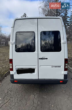 Грузовой фургон Mercedes-Benz Sprinter 2005 в Ровно