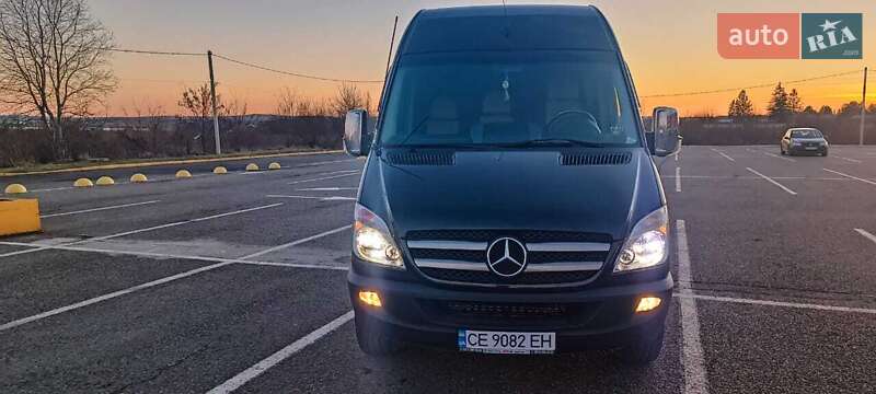 Мікроавтобус Mercedes-Benz Sprinter 2012 в Чернівцях