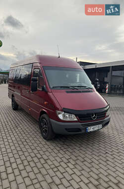 Грузопассажирский фургон Mercedes-Benz Sprinter 2004 в Долине