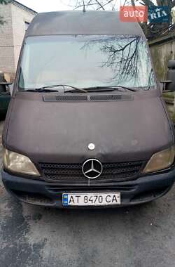 Вантажний фургон Mercedes-Benz Sprinter 2005 в Києві