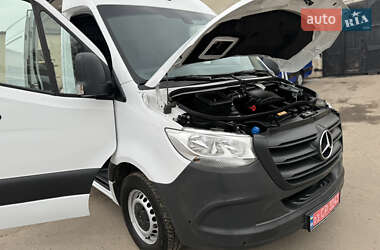 Грузовой фургон Mercedes-Benz Sprinter 2020 в 