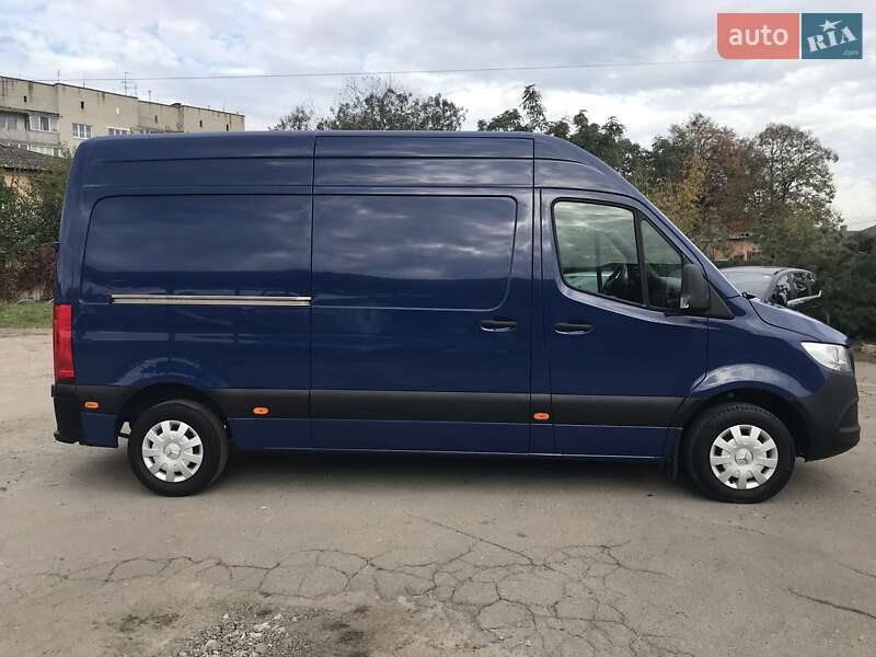 Грузовой фургон Mercedes-Benz Sprinter 2018 в Нововолынске