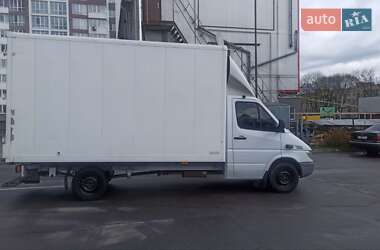 Вантажний фургон Mercedes-Benz Sprinter 2004 в Хмельницькому