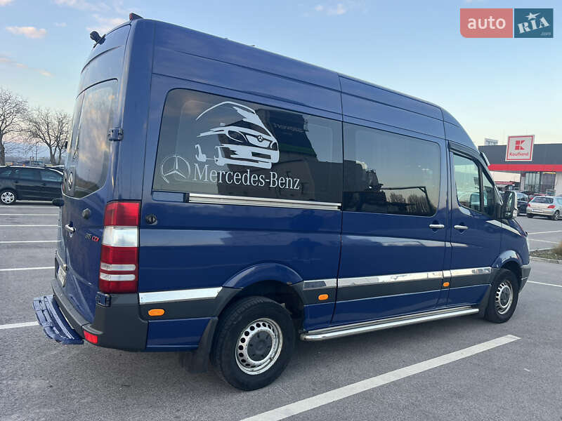 Микроавтобус Mercedes-Benz Sprinter 2006 в Иршаве
