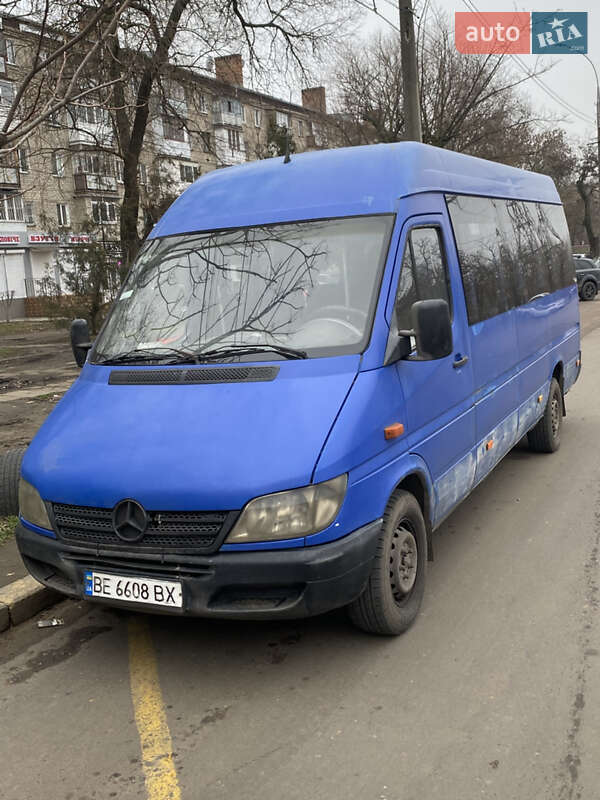 Mercedes-Benz Sprinter 2003