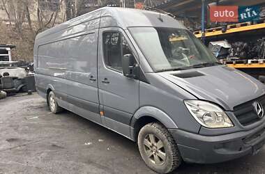 Грузовой фургон Mercedes-Benz Sprinter 2013 в Долине