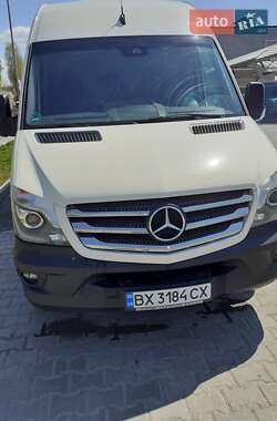 Вантажний фургон Mercedes-Benz Sprinter 2015 в Хмельницькому