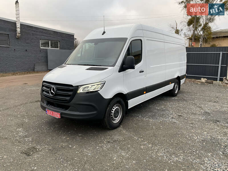 Грузовой фургон Mercedes-Benz Sprinter 2020 в Коростене