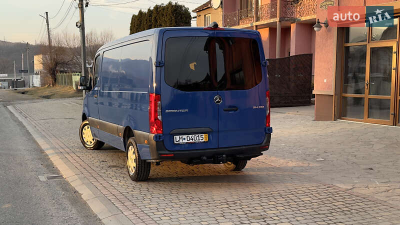 Вантажний фургон Mercedes-Benz Sprinter 2020 в Сваляві