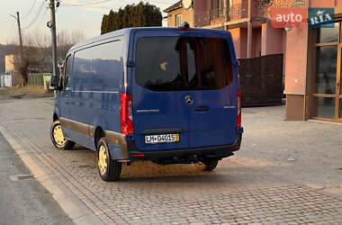 Грузовой фургон Mercedes-Benz Sprinter 2020 в 